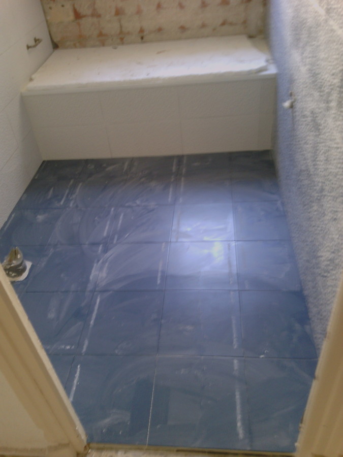 Alicatado  de suelo y falcacio bañera