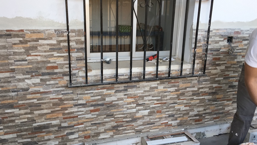 Alicatado terraza imitación piedra