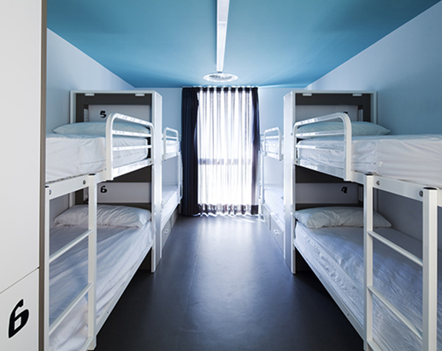 Amistad Beach Hostel