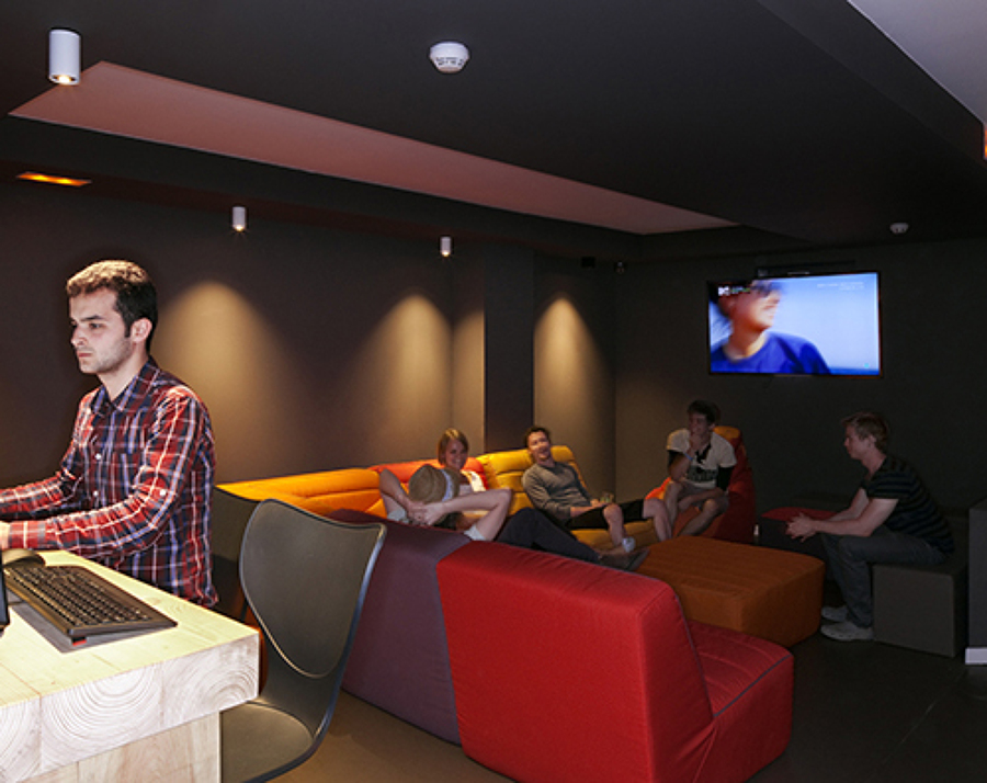 Amistad Beach Hostel