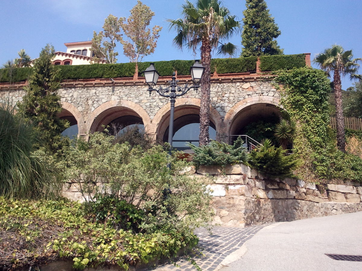 AMPLIACIO RESTAURANT, SANT FOST DE CAPCENTELLES