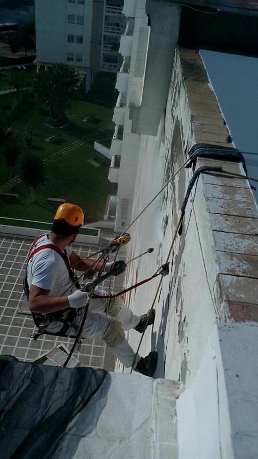 ANCLAJES SEGUROS Y TODO HOMOLOGADO