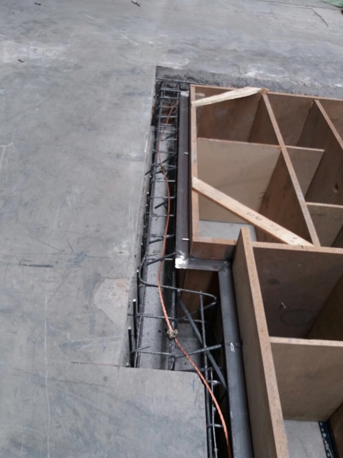 Angular bordes superiores