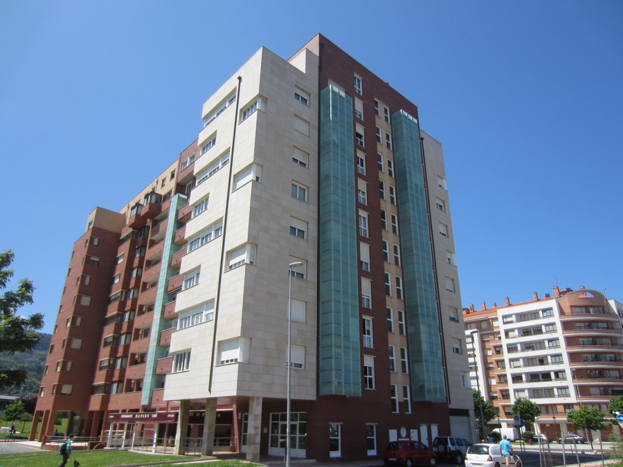 Ansio Barakaldo, bloque viviendas