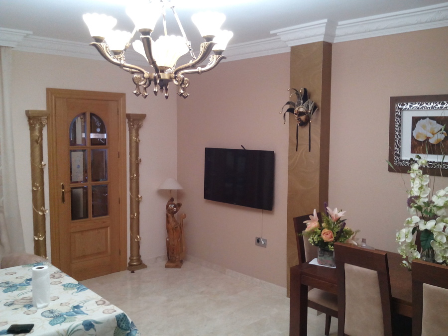 ANTES GOTELE SALON EN LISO