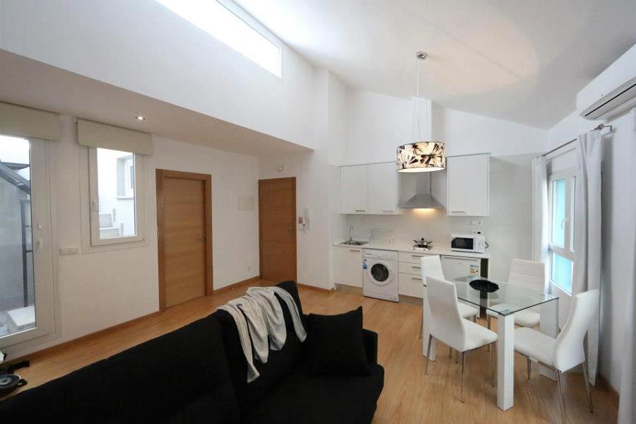 Apartamento tipo 3 en buhardilla