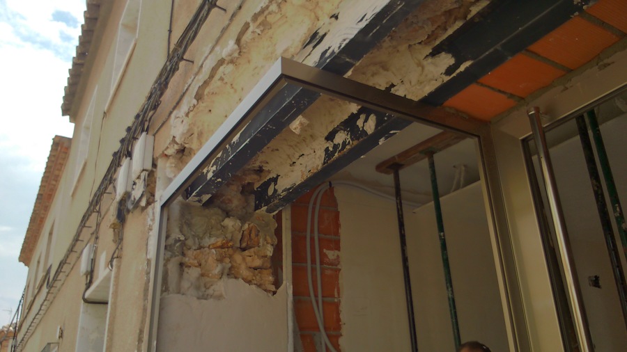 Apertura de huecos en fachada