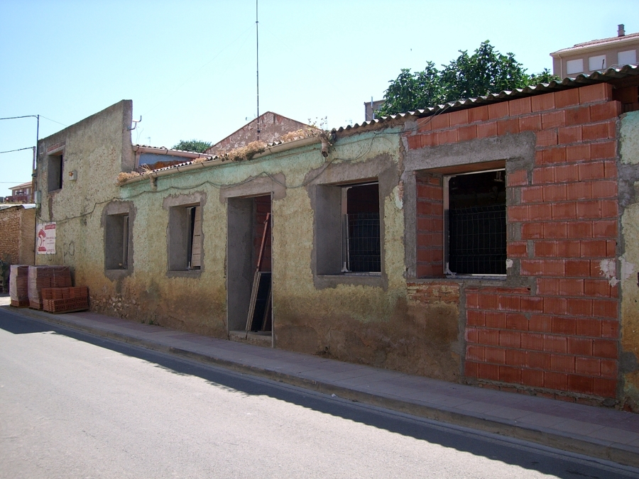 Apertura de huecos en muros