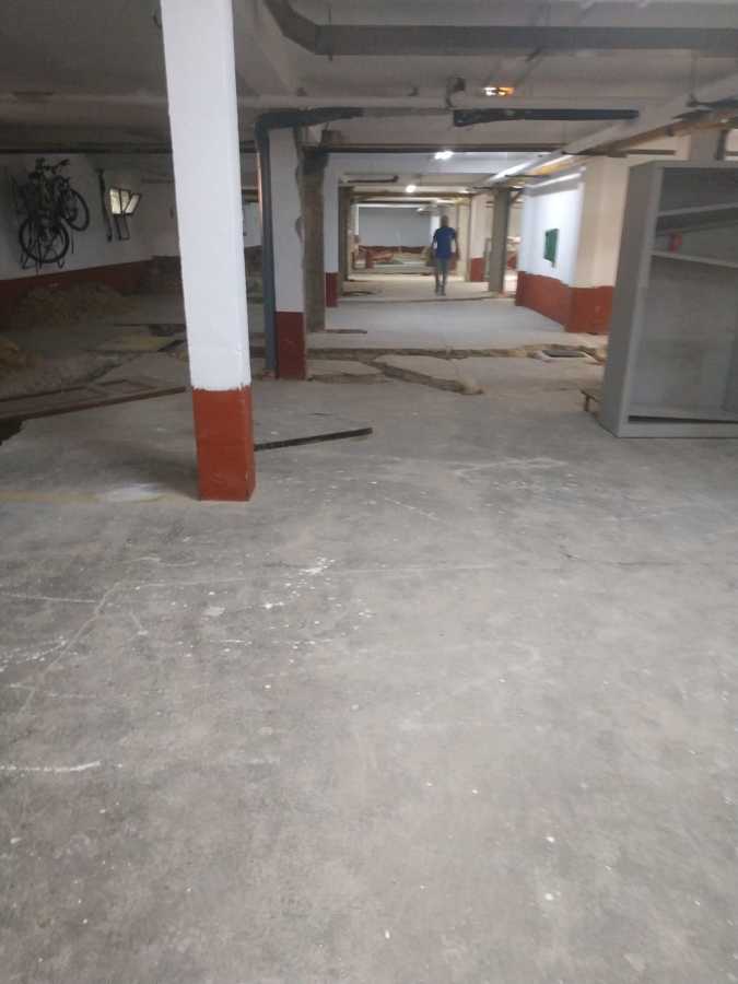 Apertura de zanjas en garaje