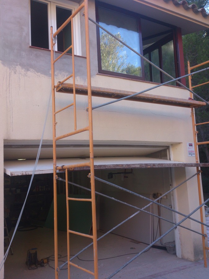 apertura ventana baño.