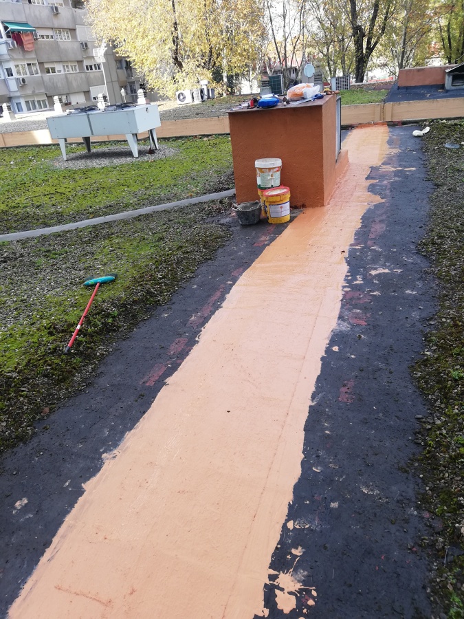 Aplicación de manta de fibra con aplicación de pintura clorocaucho SIKAFILL200 CON FIBRAS