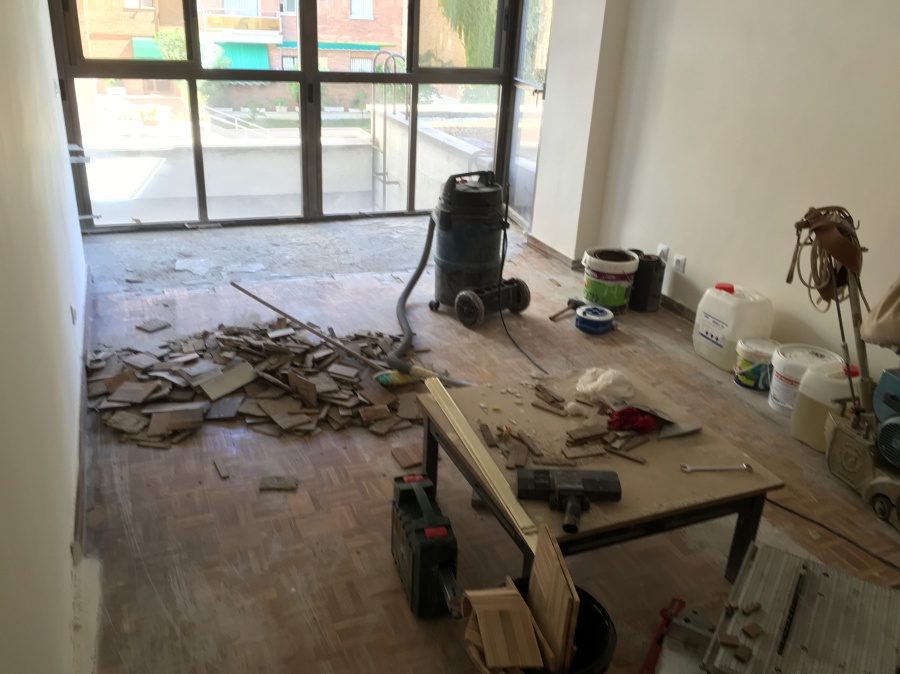 APLICACION DE PASTA NIVELADORA A SOLERA 