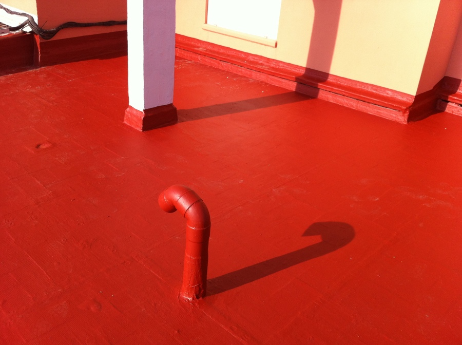 Aplicación de pintura cloro-caucho cubierta