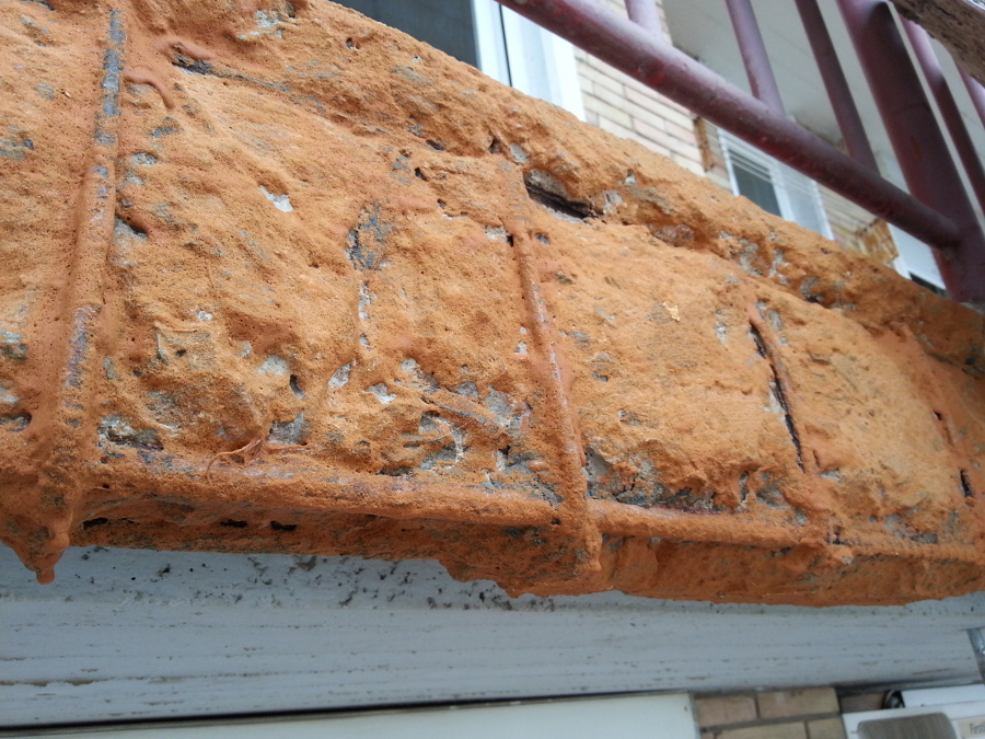 Aplicación de puente de unión en cantos de forjado