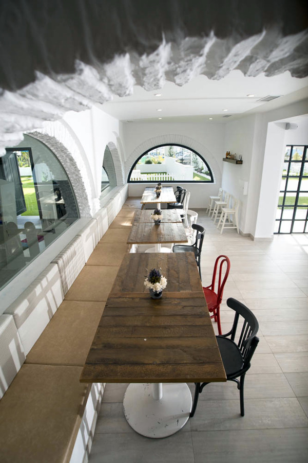 Aquarela Gastrobar&Jardín ORTHO estudio de interiorismo