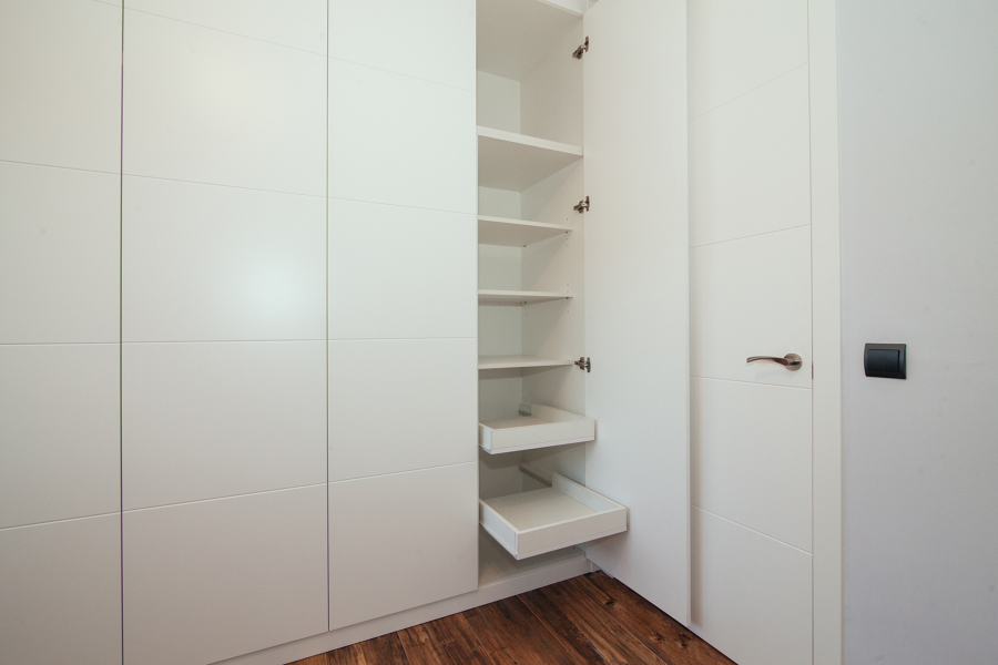 Armario abatible modelo MAPI