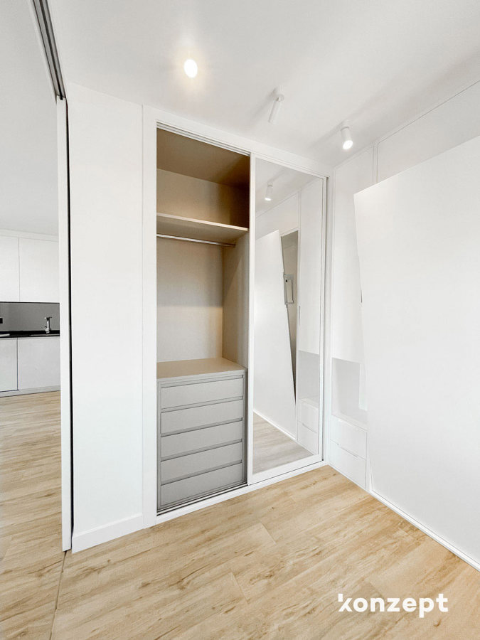 armario espejo en puertas