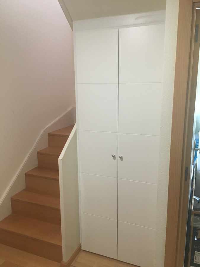 Armario hueco escalera