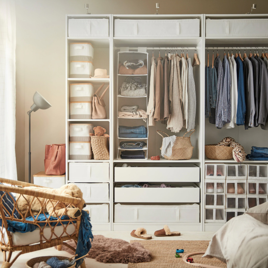 Armario sin puertas con sistemas de almacenaje de ropa, calzado y complementos de IKEA