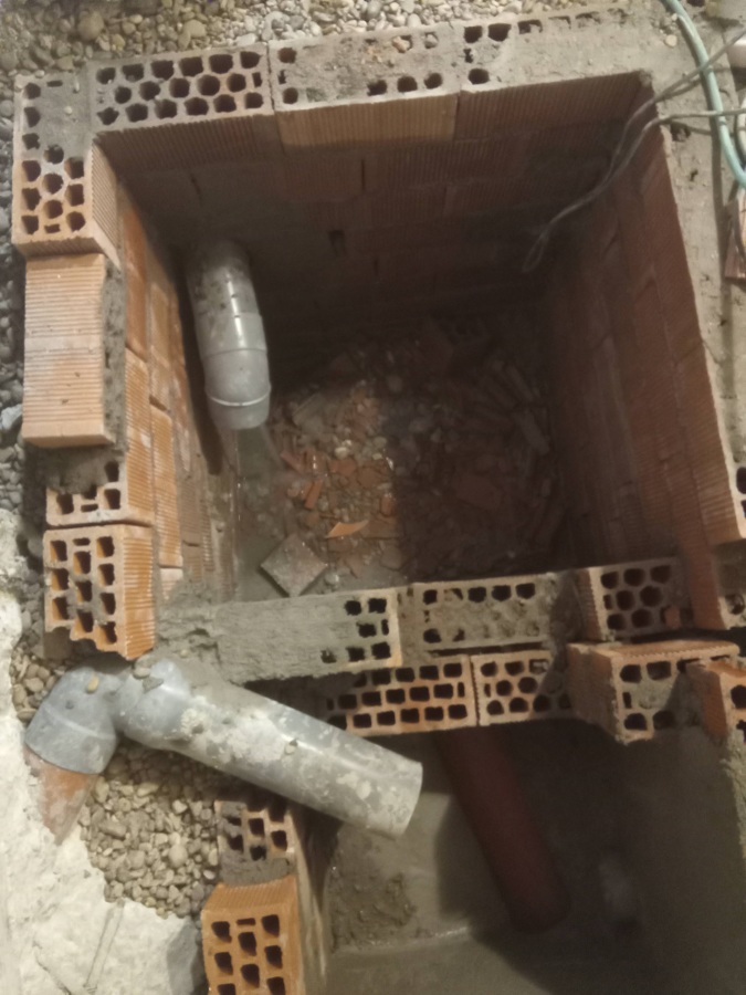 Arqueta separadora de grasa de 70 x 100 de profundidad