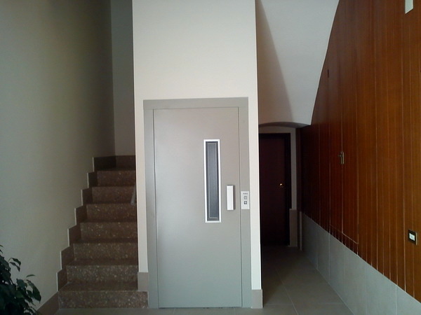 Ascensor (después de reforma)