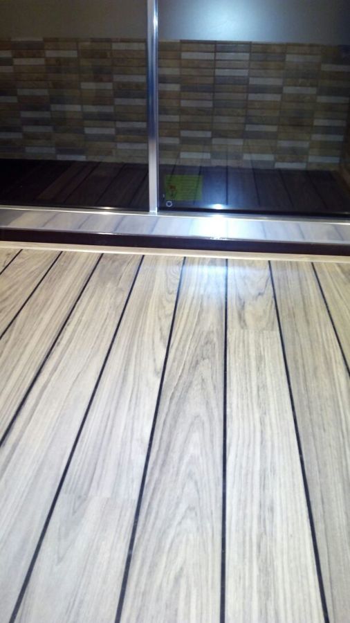 Aseo con laminado de Quick- Step serie Lagune