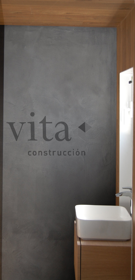 Aseo en microcemento y roble