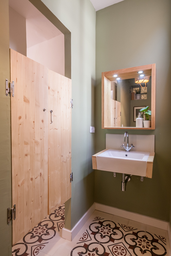 Aseo para suite con bañera en habitación