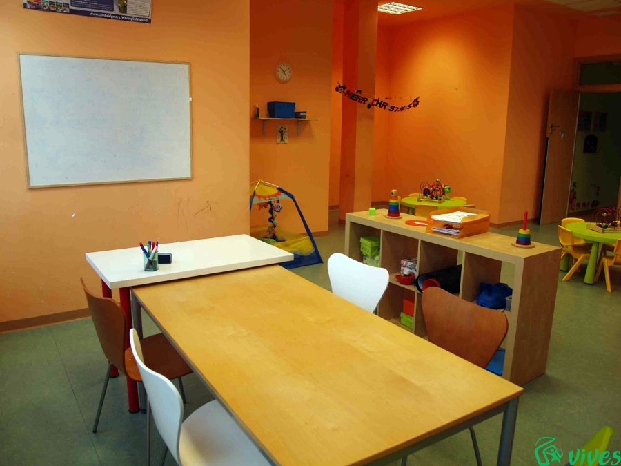 Aula para clases de inglés de adultos en el local comercial de Utebo (Zaragoza)