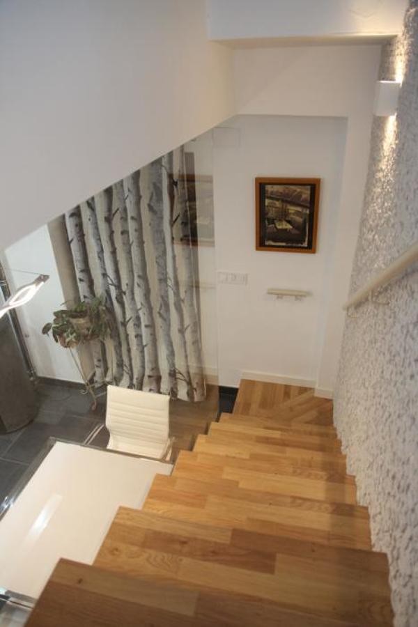 Bajada planta 2 a planta 1