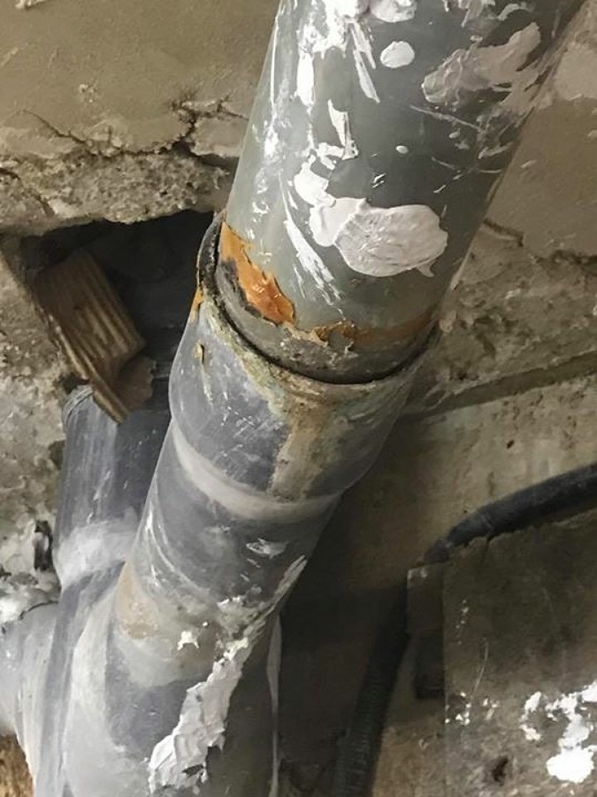 Bajantes fluviales y fecales de plomo