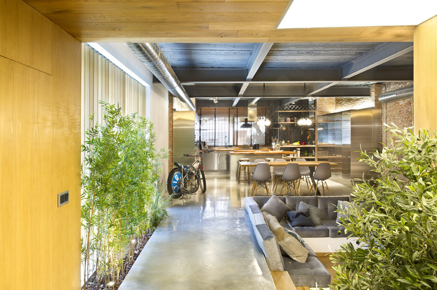 Bajo comercial convertido en loft (Terrassa)