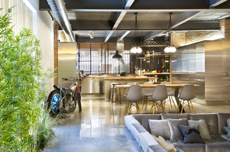 Bajo comercial convertido en loft (Terrassa)