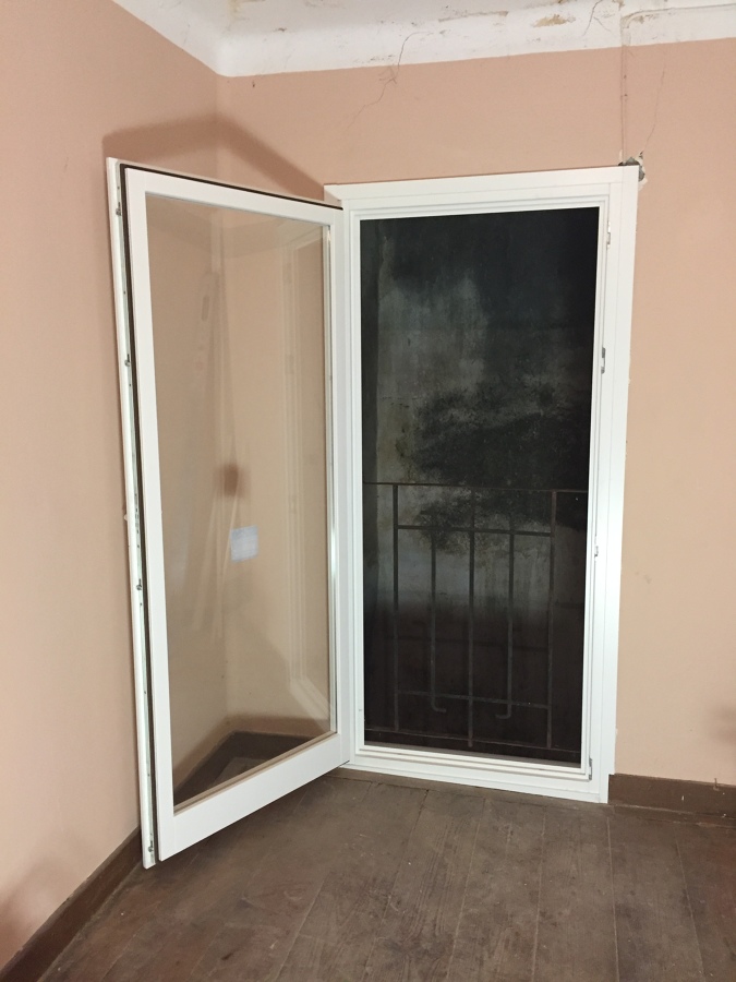 Balconera de 1 hoja blanca