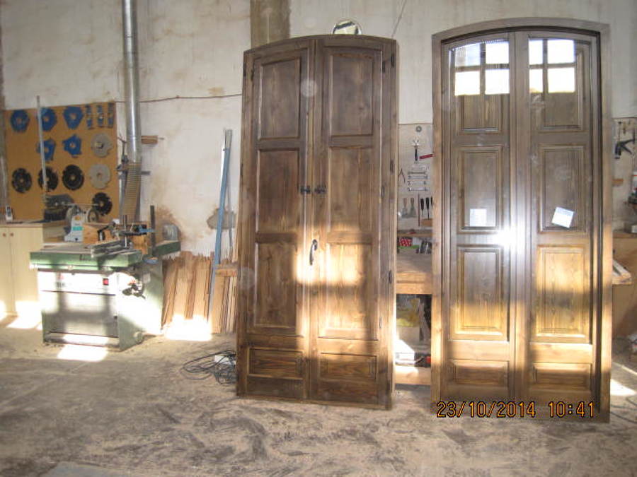 Balconeras recien fabricadas en taller