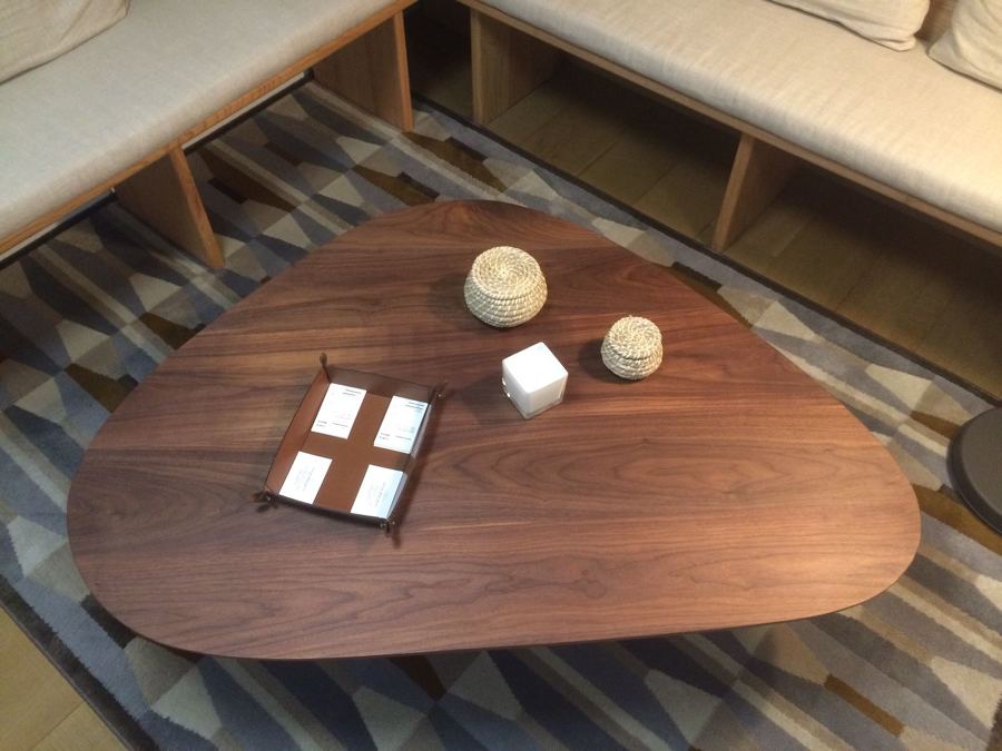 BANCO A MEDIDA Y MESA SANBE 2