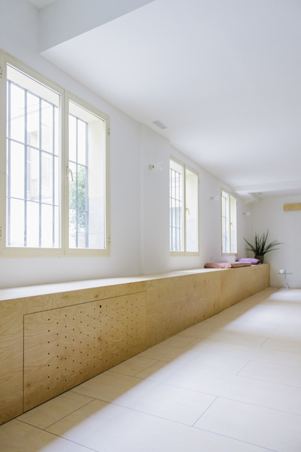 BANCO OFICINA EN MALASAÑA