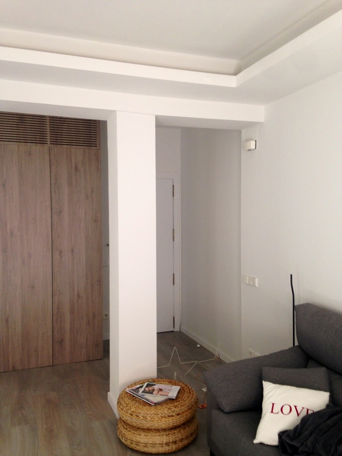 Bandejas de pladur en el techo con iluminación led de proyeccion indirecta