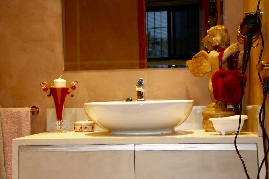 baño con microcemento