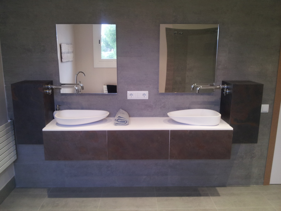 BAÑO DE DOS LAVABOS