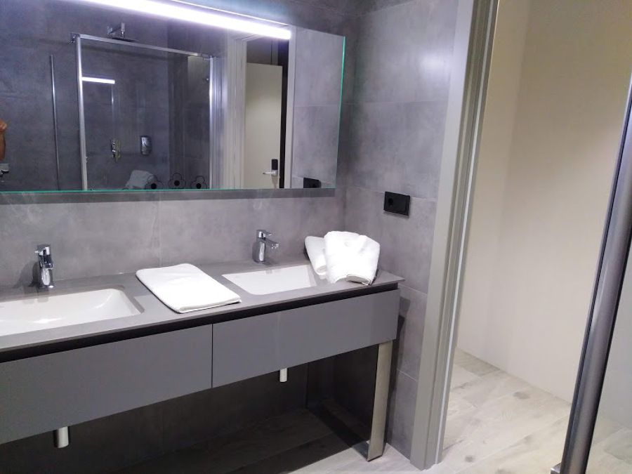 baño de las habitaciones