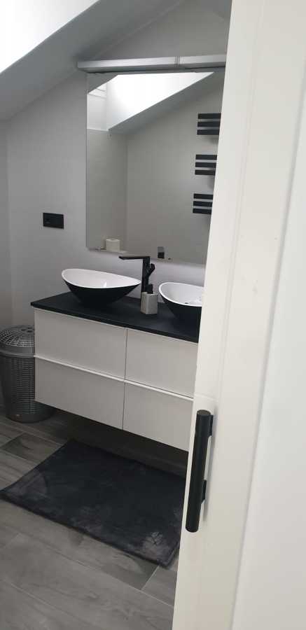 Baño de matrimonio entero