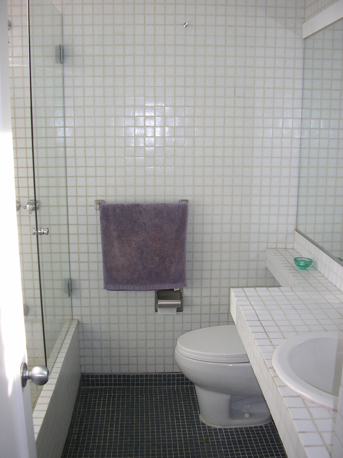 Baño en la habitacion.