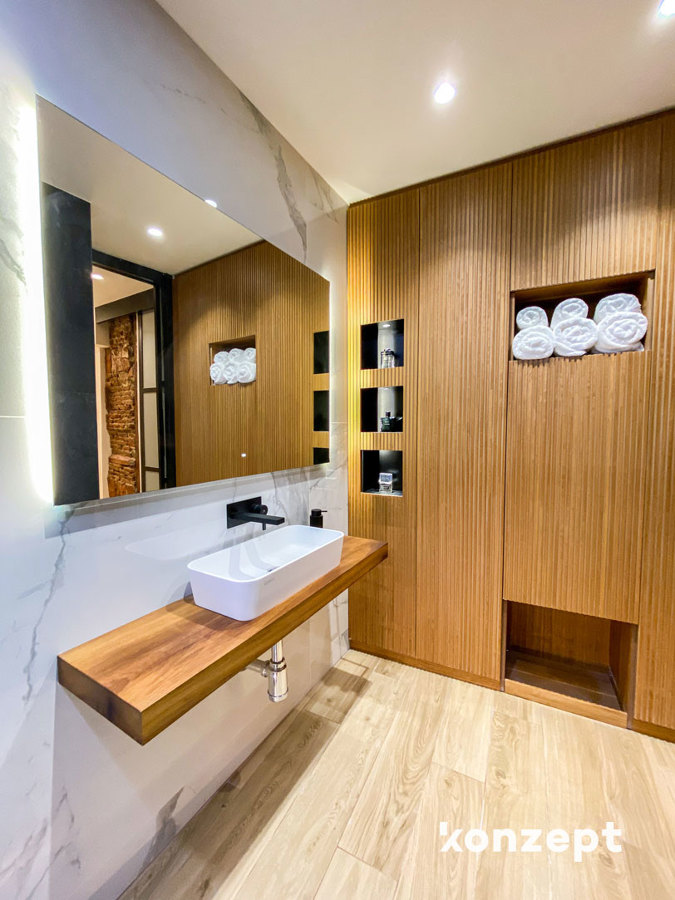 Baño lavabo y armario