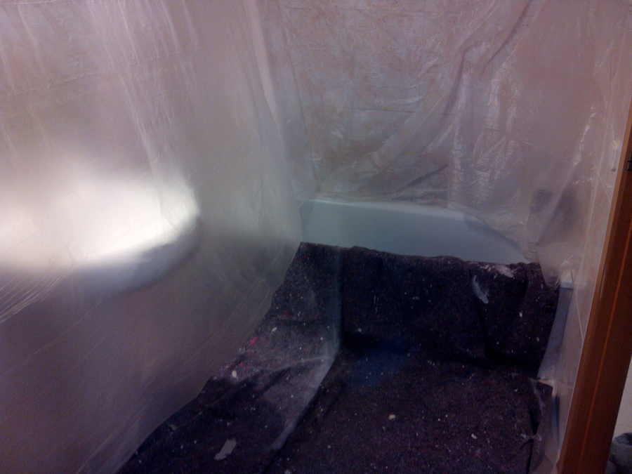 BAÑO LISTO PARA PINTAR