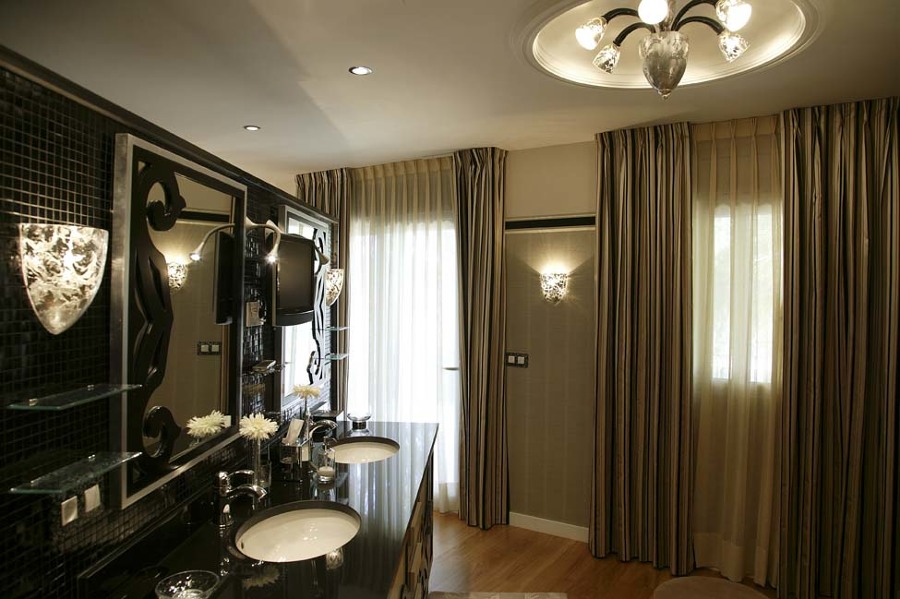 Baño principal en residencia familiar