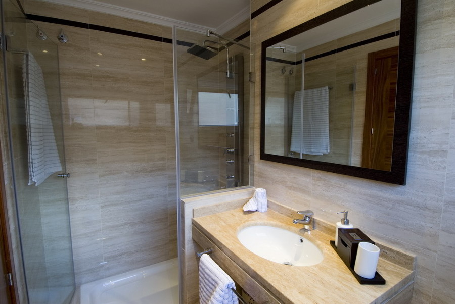 Baño principal planta primera