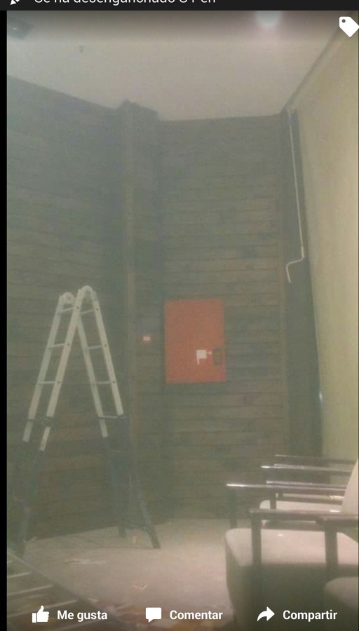 bar en el carrefour de talavera de la reina