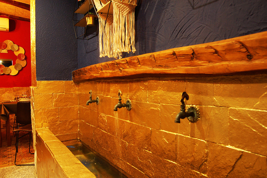 Bar / Restaurante Chorney's