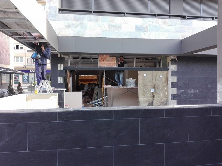 BAR RESTAURANTE EN LLODIO